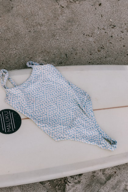 Choosing the Right Modest Swimwear